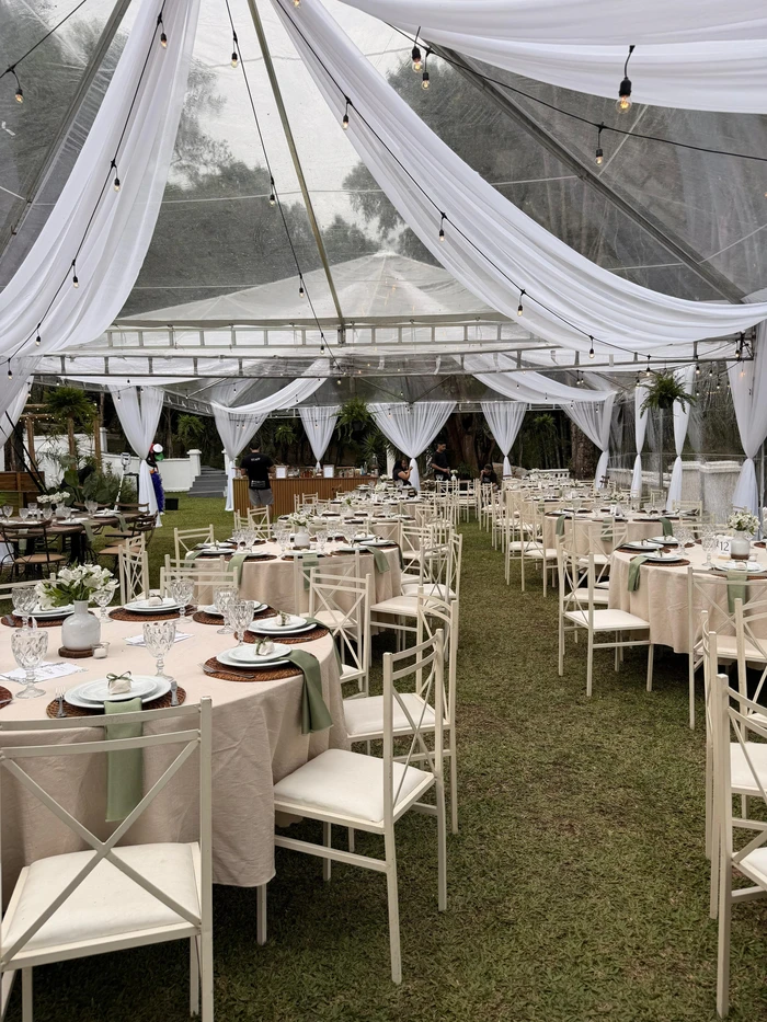 Casa 2 Quartos com 3 Suítes em Jardim Liberdade - 334m²